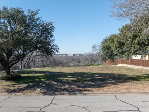 3600 Lands End St, Fort Worth, TX 76109