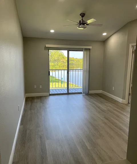 Spring Lake Apartments — Photo 183
