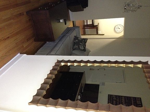 3rd image of 108 W Houston St APT 2