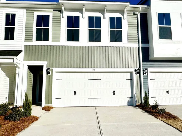 22 Nettle Ln, Clayton, NC 27520