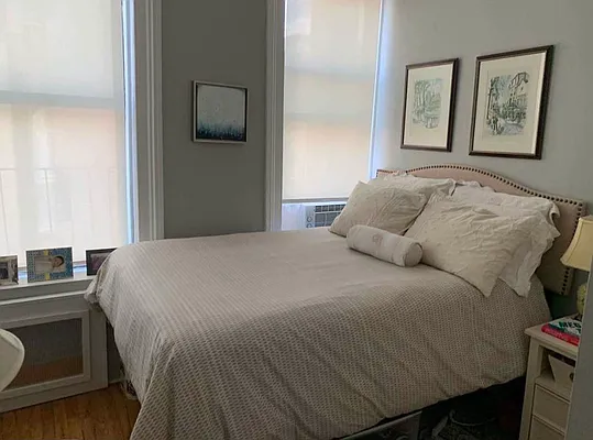 Rented by Salon Realty Corp | media 4