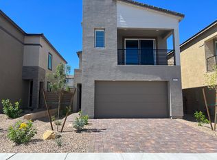 8903 Roadrunner Ravine St, Las Vegas, NV 89166