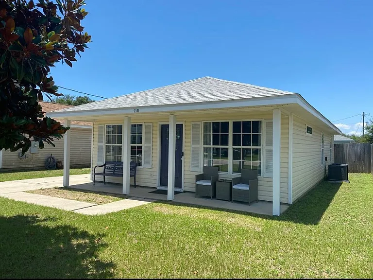 5361 Arrowhead Rd — Photo 1