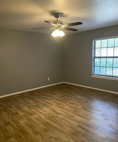 609 Williamsburg Ct #609 — Photo 8