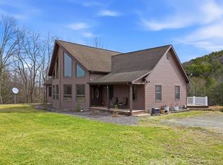 1306 Uhdey Rd, Towanda, PA 18848