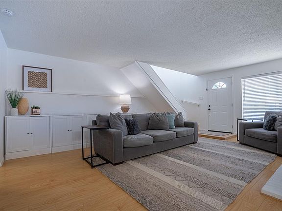 5th image of 2649 Via Cordova