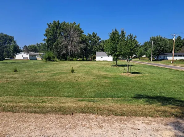 406 4th Ave, Frederika, IA 50631