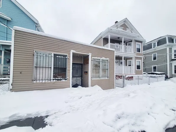 97 High St, Haverhill, MA 01832