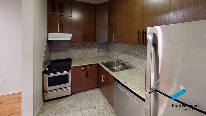 Rented by FirstService Realty (legacy) | media 27