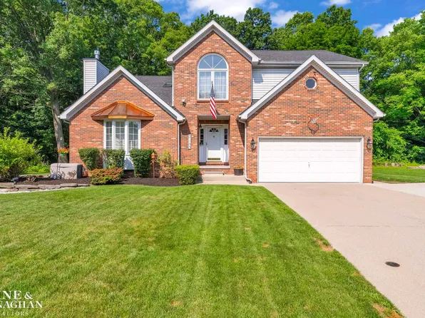 3343 Fanone Dr, Port Huron, MI 48060