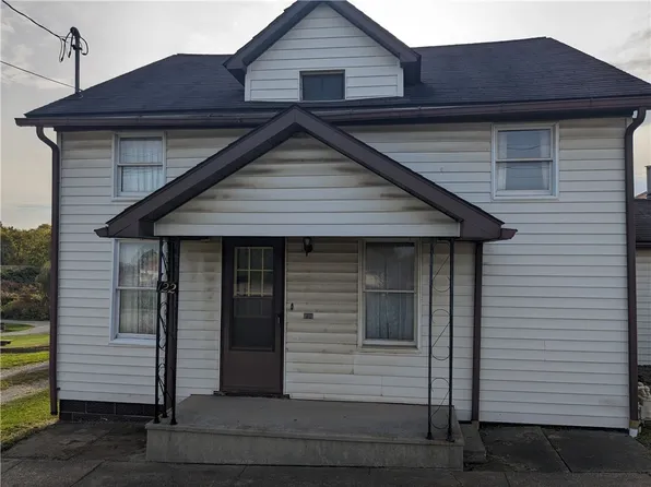 122 N Main St, Elderton, PA 15736