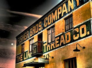 42 7th St UNIT 201, Astoria, OR 97103