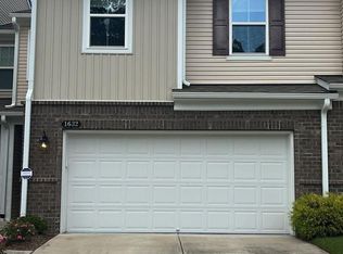 1632 Cary Reserve Dr, Cary, NC 27519