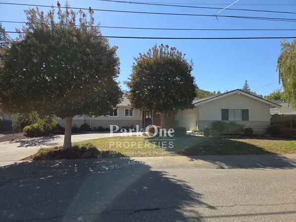 2856 San Benito Dr, Walnut Creek, CA 94598