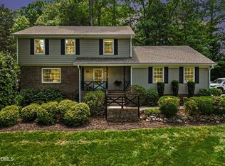 4125 Weaver Dr, Raleigh, NC 27612