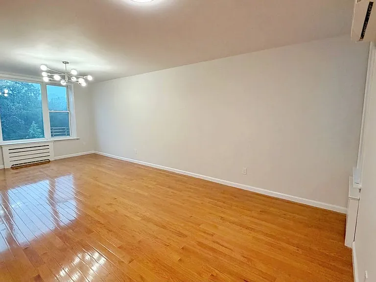 6735 Colonial Rd #2 — Photo 5