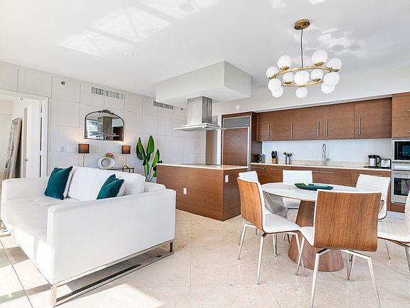 2nd image of 495 Brickell Ave #Id1232147p