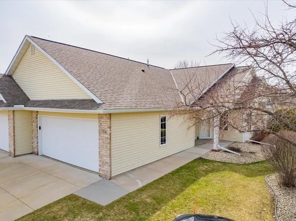 704 Creek Edge Drive #6, Deforest, WI 53532