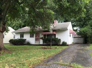 952 S Hampton Rd, Columbus, OH 43227