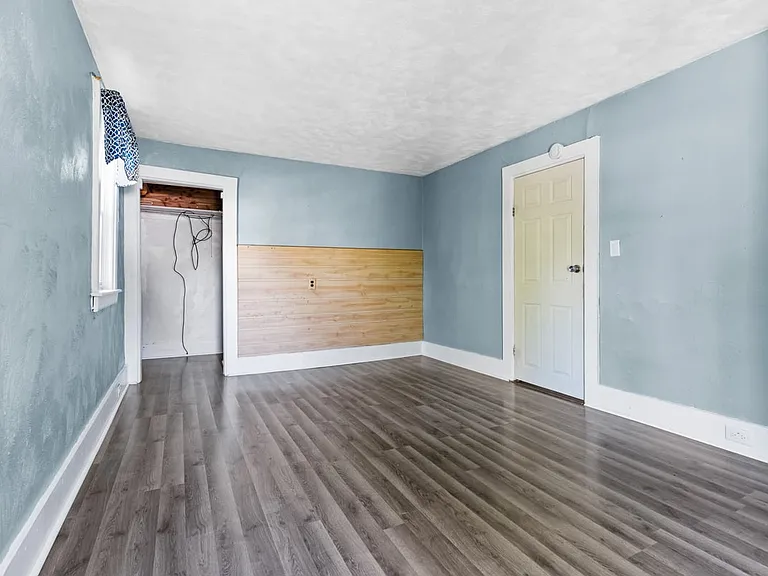 314 Spruce St E #3 — Photo 5