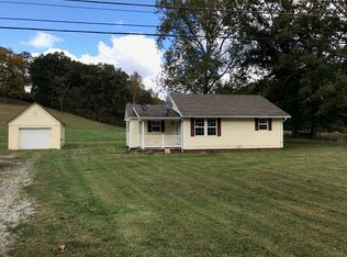 97 Mohawk Dr, Lucasville, OH 45648
