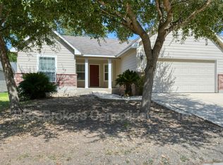 130 Carmel Dr, Cibolo, TX 78108