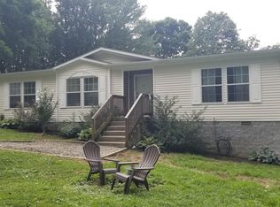 117 Browns Rd, Fayetteville, WV 25840