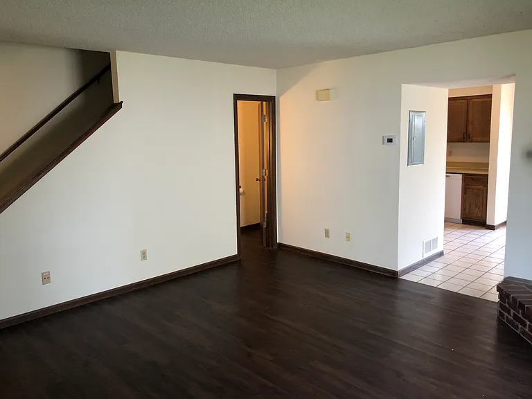 1040 SW Lilly Cir — Photo 16