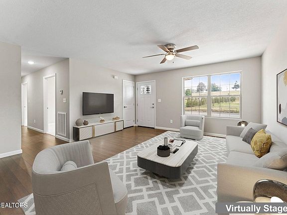 3rd image of 264 Wilberforce Ave