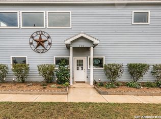 1007 Power Plant Rd, Pearsall, TX 78061