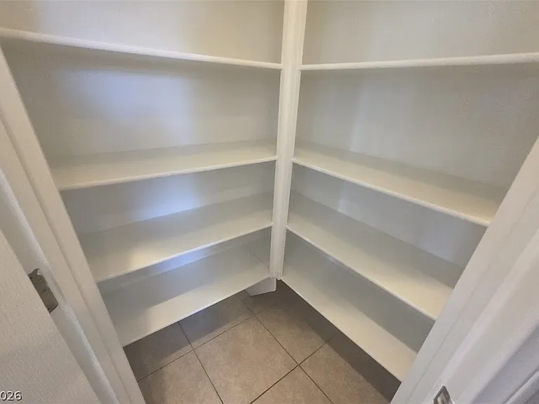 3385 Graceful Orchid St — Photo 5