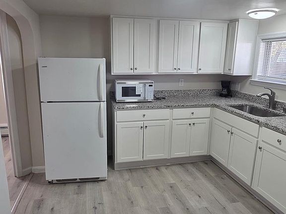 2nd image of 480 W South St Unit 1