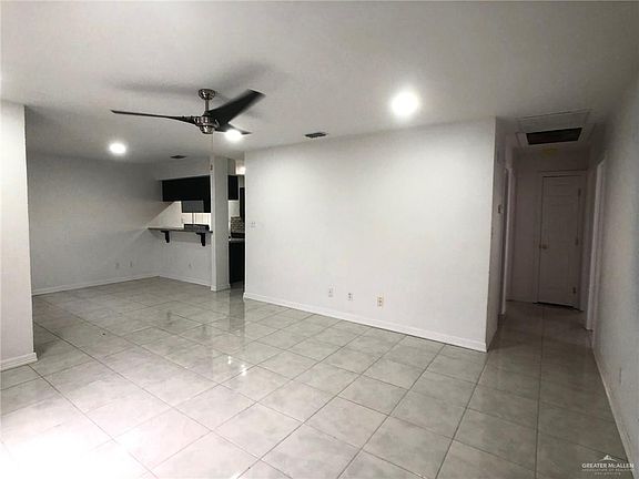5th image of 1808 Fairmont Ave