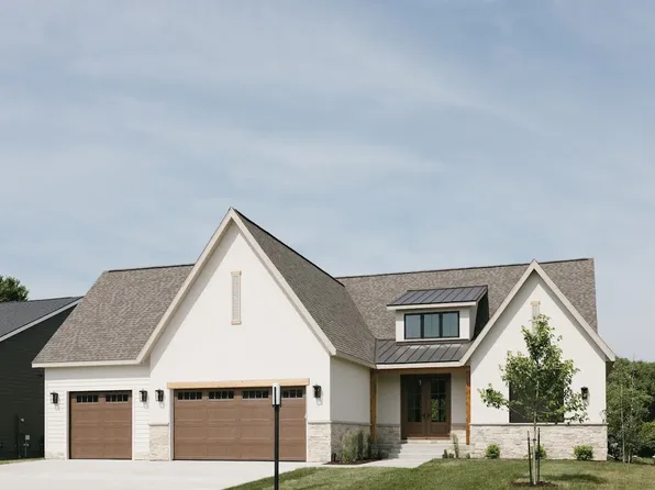 8170 NW 27th Ct, Ankeny, IA 50023