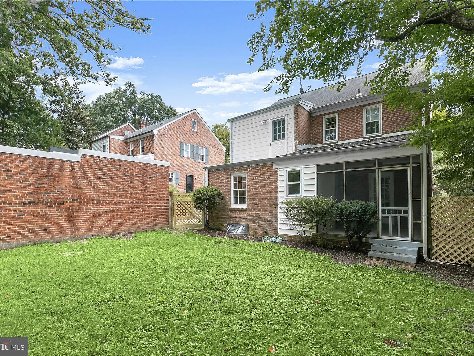 4 bed, 3.5 bath, 2499 sqft, $5,500 — Photo 4