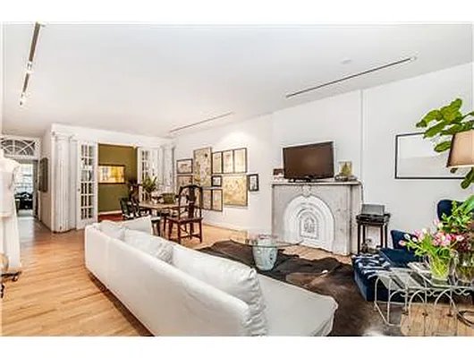 Rented by Douglas Elliman | media 8