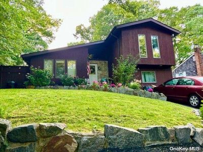 61 Friendship Drive, Rocky Point, NY, 11778
