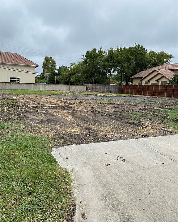 2nd image of 11616 Jamestown Rd Lot 2