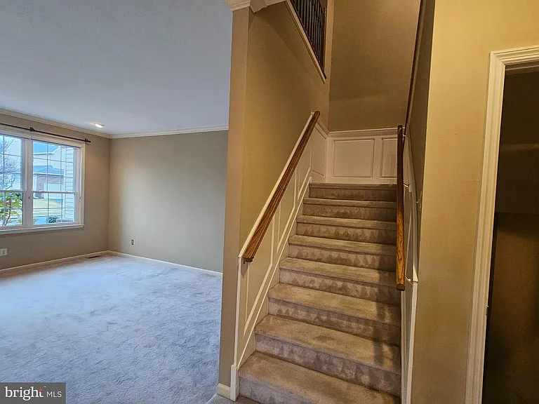 223 Pinecrest Ln — Photo 12