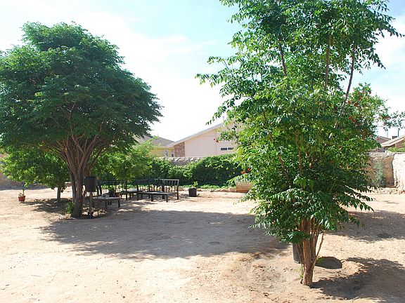 3rd image of 14304 Desierto Bueno Ave