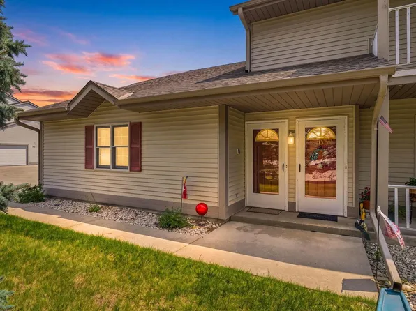 820 Devonshire LANE #C, West Bend, WI 53090