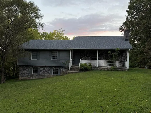 173 Crest View Dr, Marshall, NC 28753