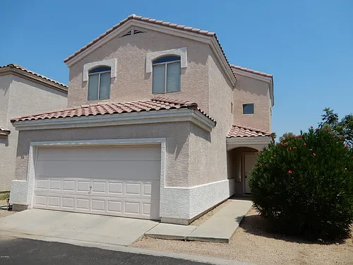 1750 W Union Hills Dr Photo 1