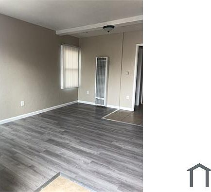 2nd image of 2567 Foothill Blvd #201
