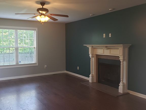 5th image of 748 Cavalier Dr
