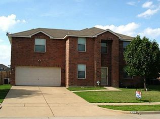 2116 Panorama Ln, Grand Prairie, TX 75052