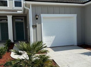 247 Redbud Rd, Palm Coast, FL 32137