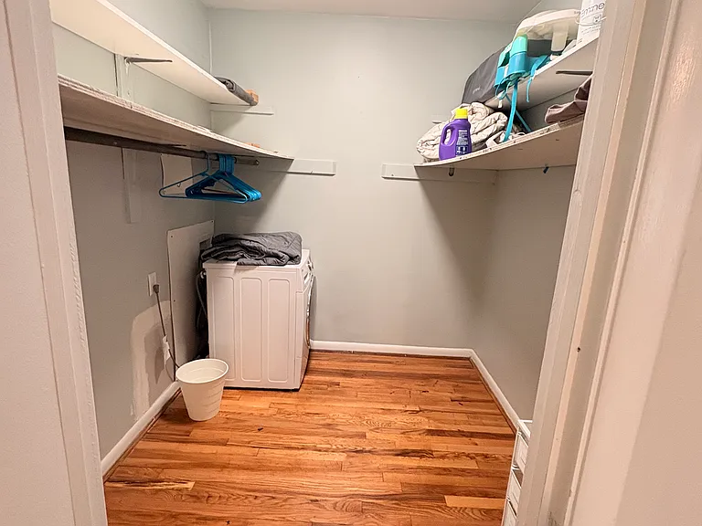 2543 Vera Ave #3 — Photo 9