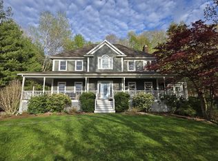 15 Kettle Hole Rd, Bolton, MA 01740