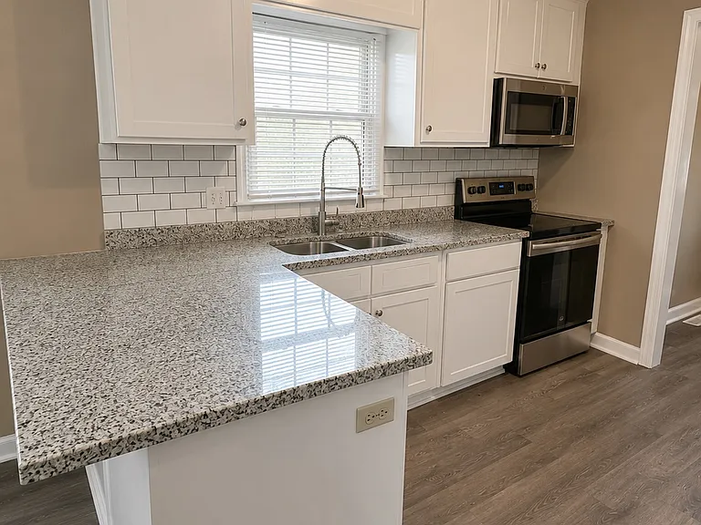 1328 Nash St SE — Photo 15